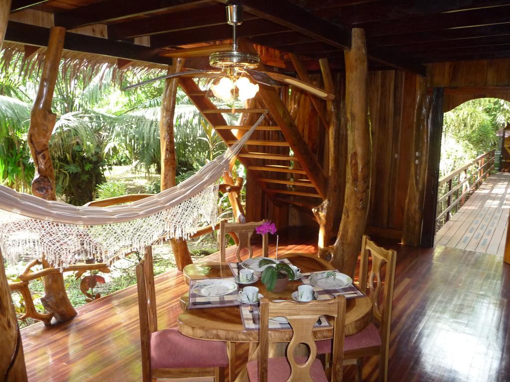 Topos Tree House Cahuita Exterior photo